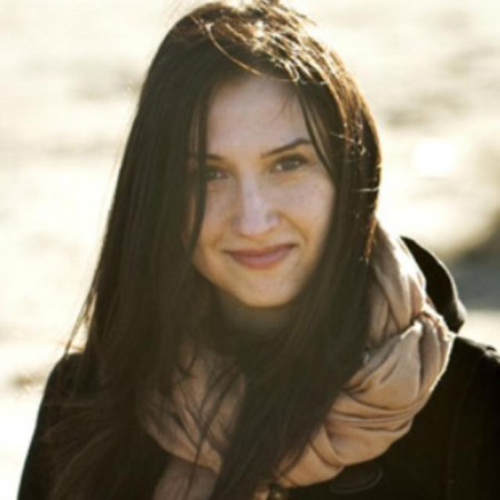 Aida Hadzialic, jonka olen maininnut kirjassani ja vihkossani.